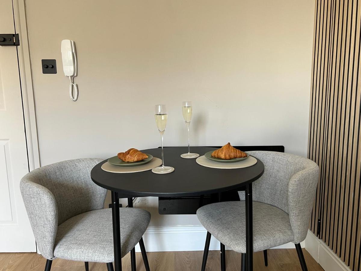 Luxury 1 Bed Flat In Hove Close To The Sea- Soho House Style Экстерьер фото